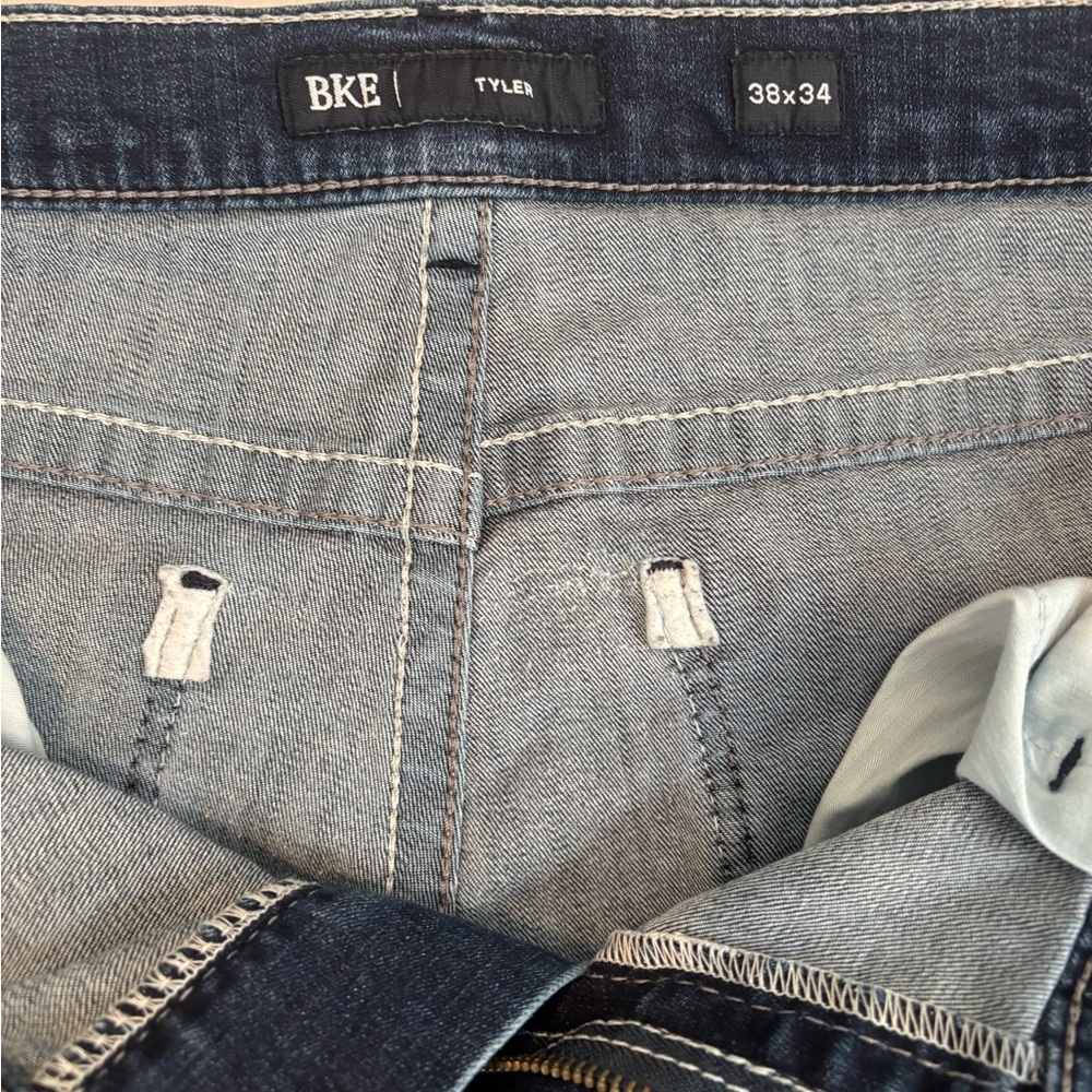 BKE Tyler Jeans- 38x34 - Picture 2 of 10